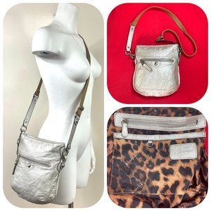 B.Makowsky Pearlized Silver Leather Crossbody bag
